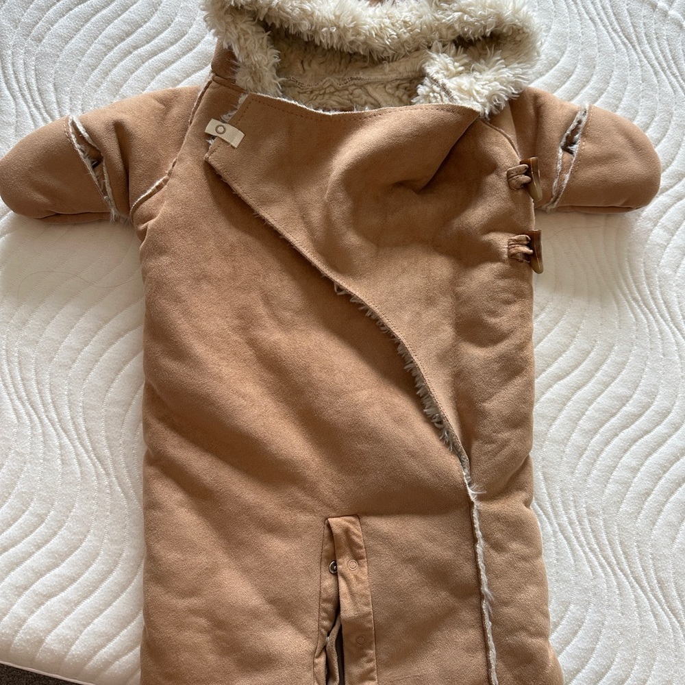 Gap Cozy Baby Bunting